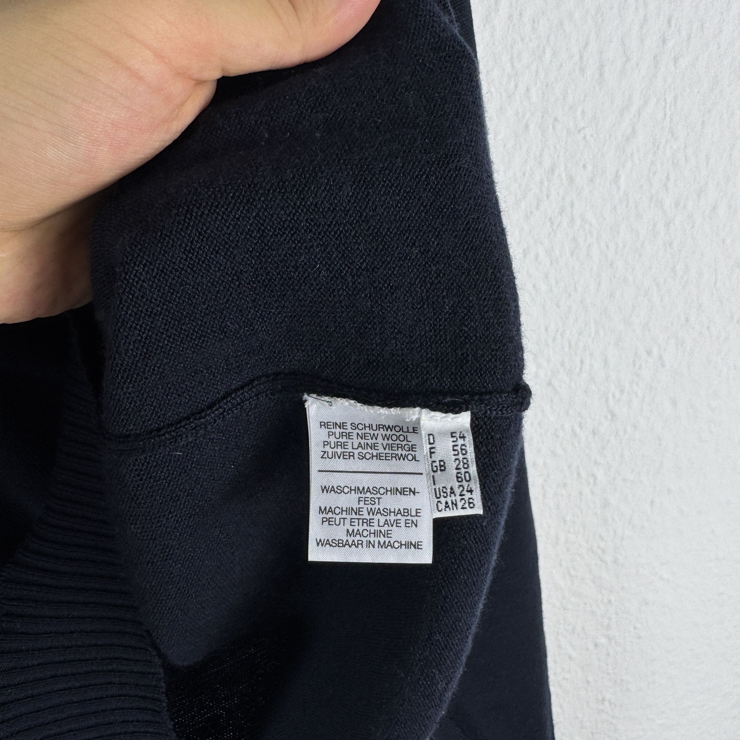 Burberry Men`s BURBERRY LONDON WOOL NAVY TURTLENECK SWEATeR JUMPER Size US XL / EU 56 / 4 - 9 Thumbnail