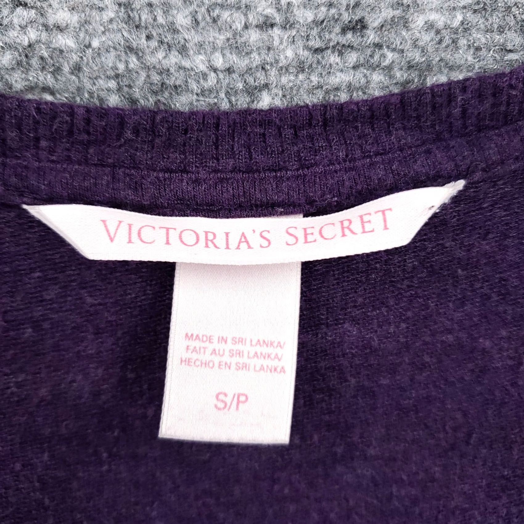 Victoria's Secret Victoria's Secret T-Shirt Womens S Purple Scoop Neck Long Sleeve Basic shirt Size S / US 4 / IT 40 - 5 Thumbnail