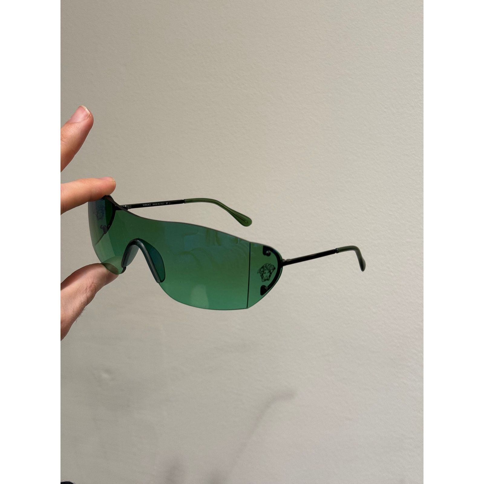 Versace 1990s Versace shield sunglasses Size ONE SIZE - 7 Thumbnail