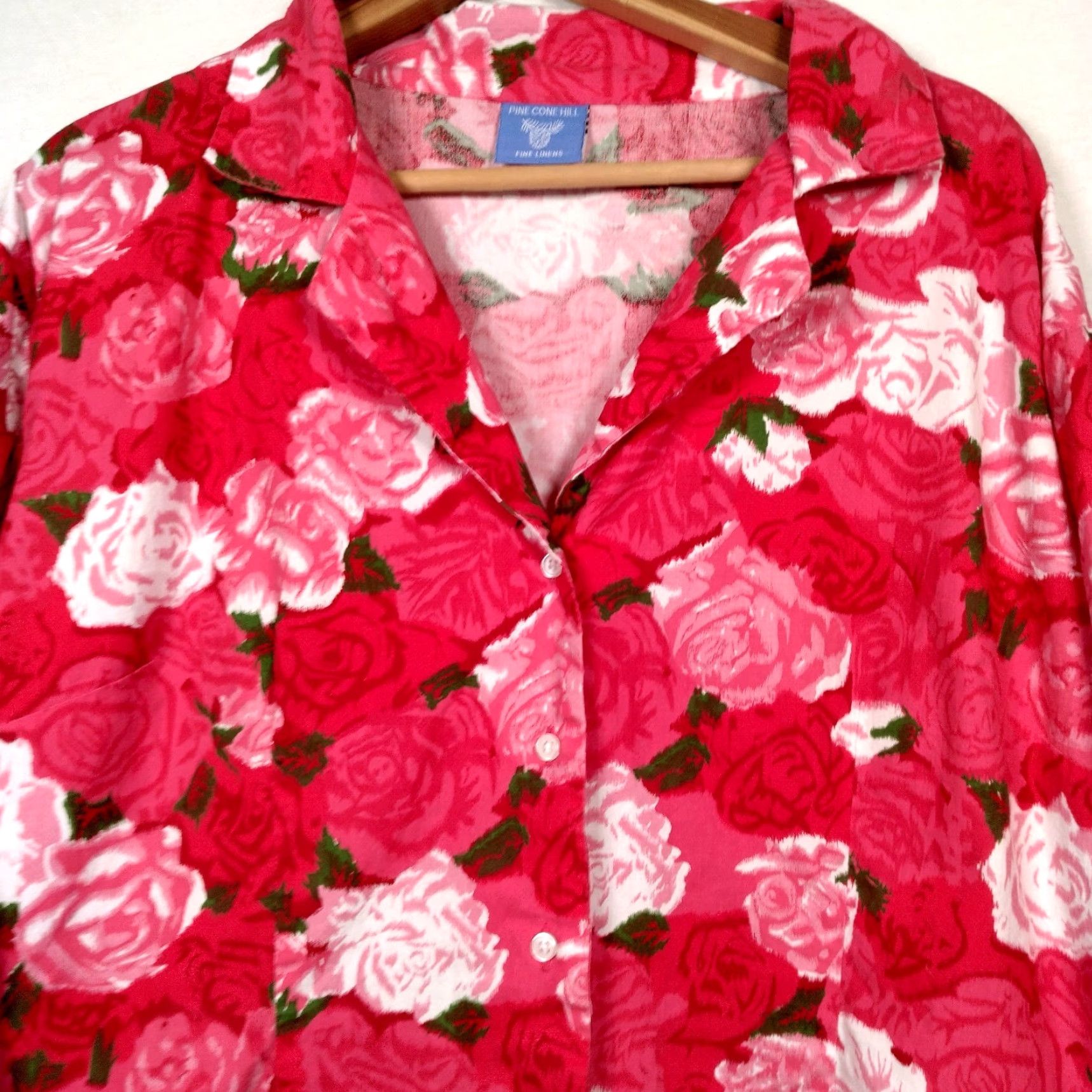 Vintage PINE CONE HILL FINE LINENS Floral Blouse XL Pink Red Roses Long Sleeve Button Front Ruffled Cuff Womens Size XL / US 12-14 / IT 48-50 - 3 Thumbnail