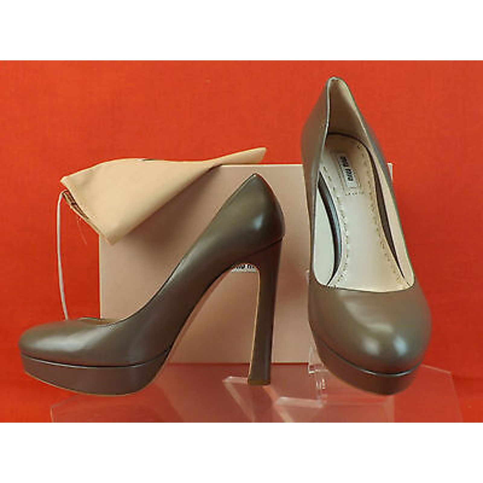 Miu Miu 1IP163F PASTEL CLAY LEATHER CLASSIC PLATFORM PUMPS 41 $600 Size US 11 / IT 41 - 6 Thumbnail