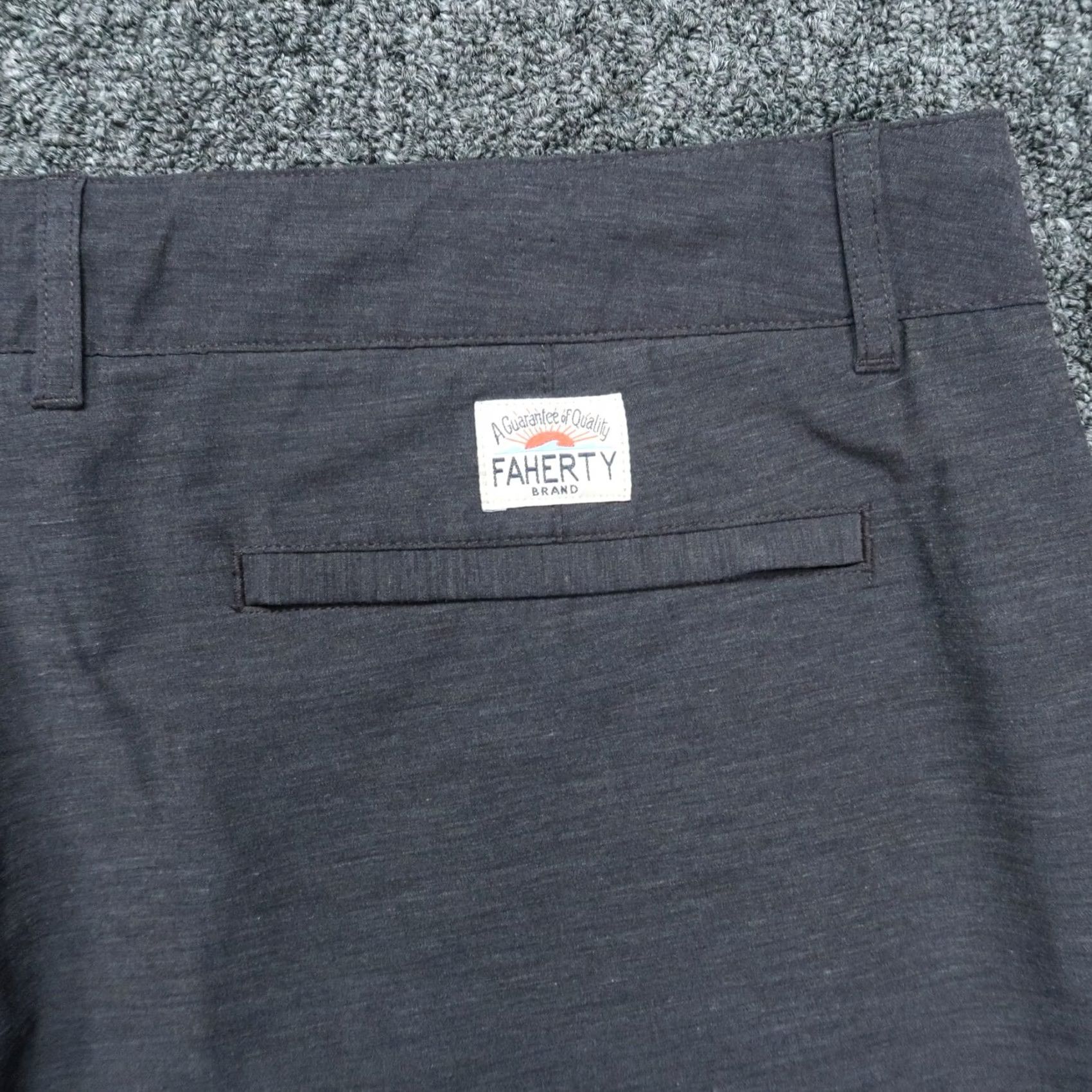 Faherty Faherty Short Mens 40 Gray All Day Chino Stretch Zip Pocket Lightweight Shirt? Size US 40 / EU 56 - 6 Thumbnail