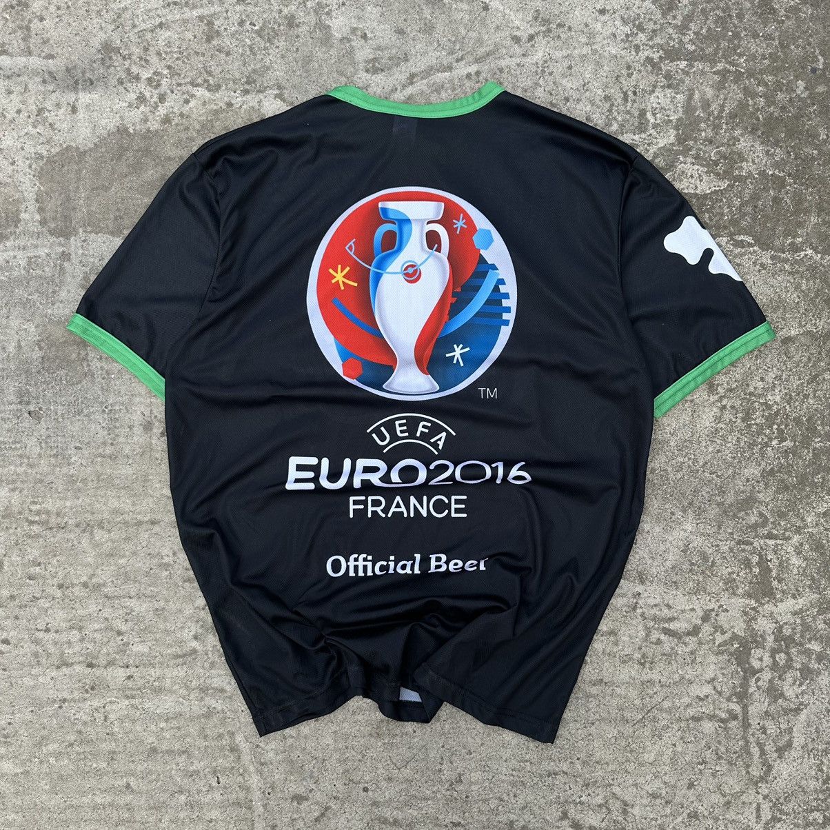Vintage Vintage T-shirts Carlsberg Beer Euro FIFA 2016 Y2K 00s Size US L / EU 52-54 / 3 - 1 Thumbnail