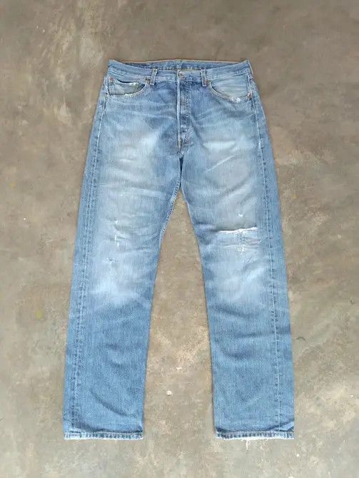 Levi's × Vintage Vintage Levis 501 Straight Leg Distressed Jeans 34x31 Size US 34 / EU 50 - 1 Thumbnail
