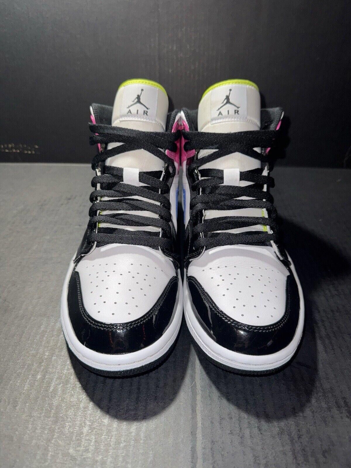 Jordan Brand Nike Air Jordan 1 Retro Mid Cyber Pink CZ9834-100 - Sz 10.5 Size US 10.5 / EU 43-44 - 3 Thumbnail