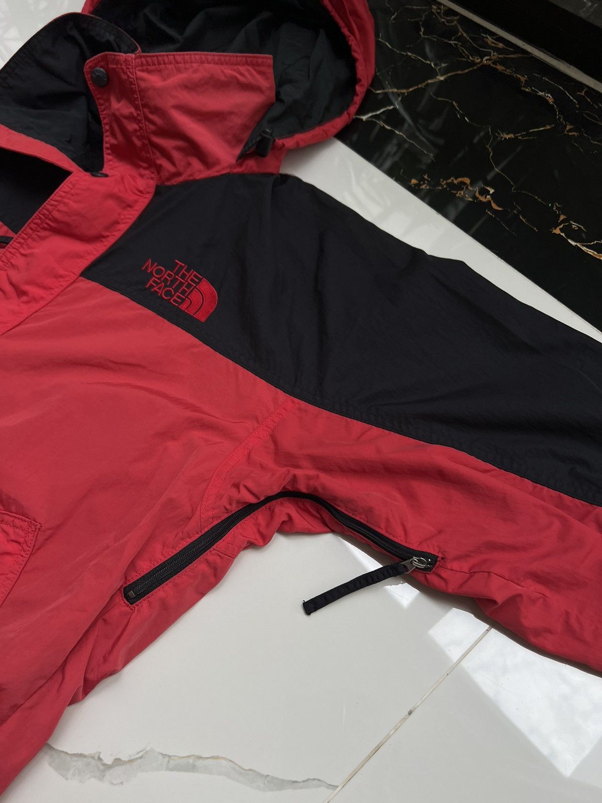 The North Face 00’s THE NORTH FACE RETRO RARE GORPCORE BIG LOGO JACKET Y2K Size US XL / EU 56 / 4 - 10 Thumbnail
