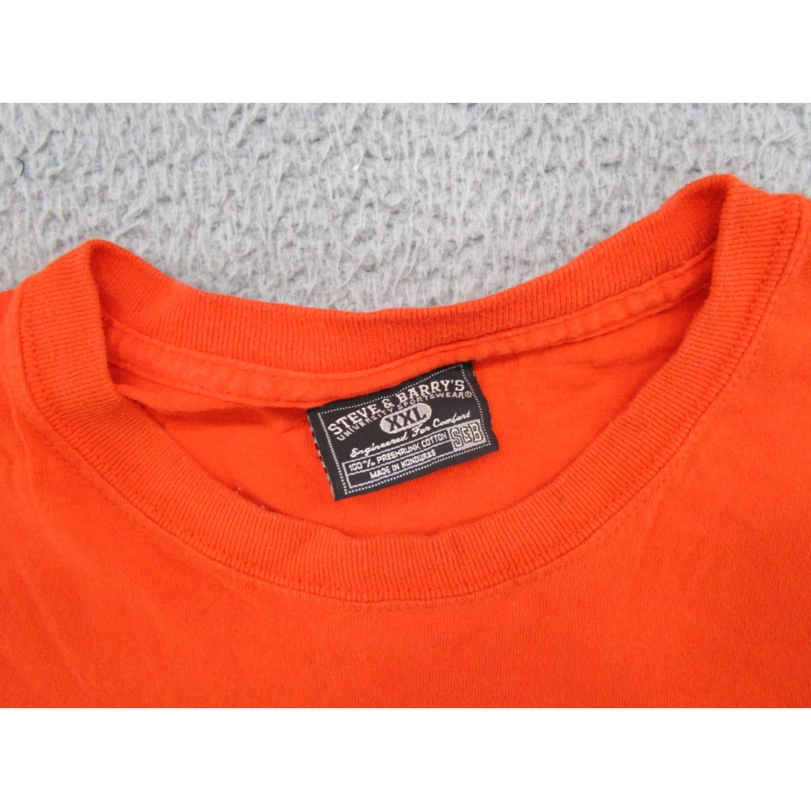 Vintage VTG Steve & Barry's T-Shirt Blaze Orange Men 2XL Short Sleeve Read 90s/2000s Mens Shirts Blaze Size US XXL / EU 58 / 5 - 3 Thumbnail