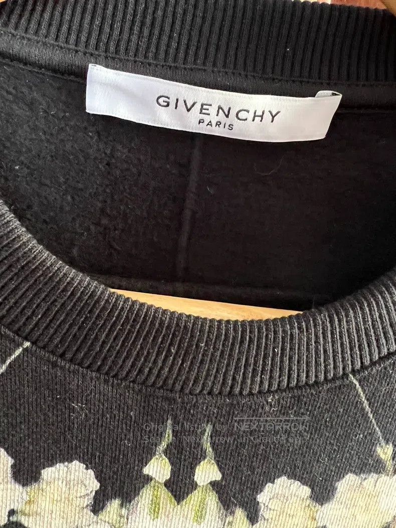 Givenchy Givenchy Starry Virgin hoodie Size US S / EU 44-46 / 1 - 2 Thumbnail