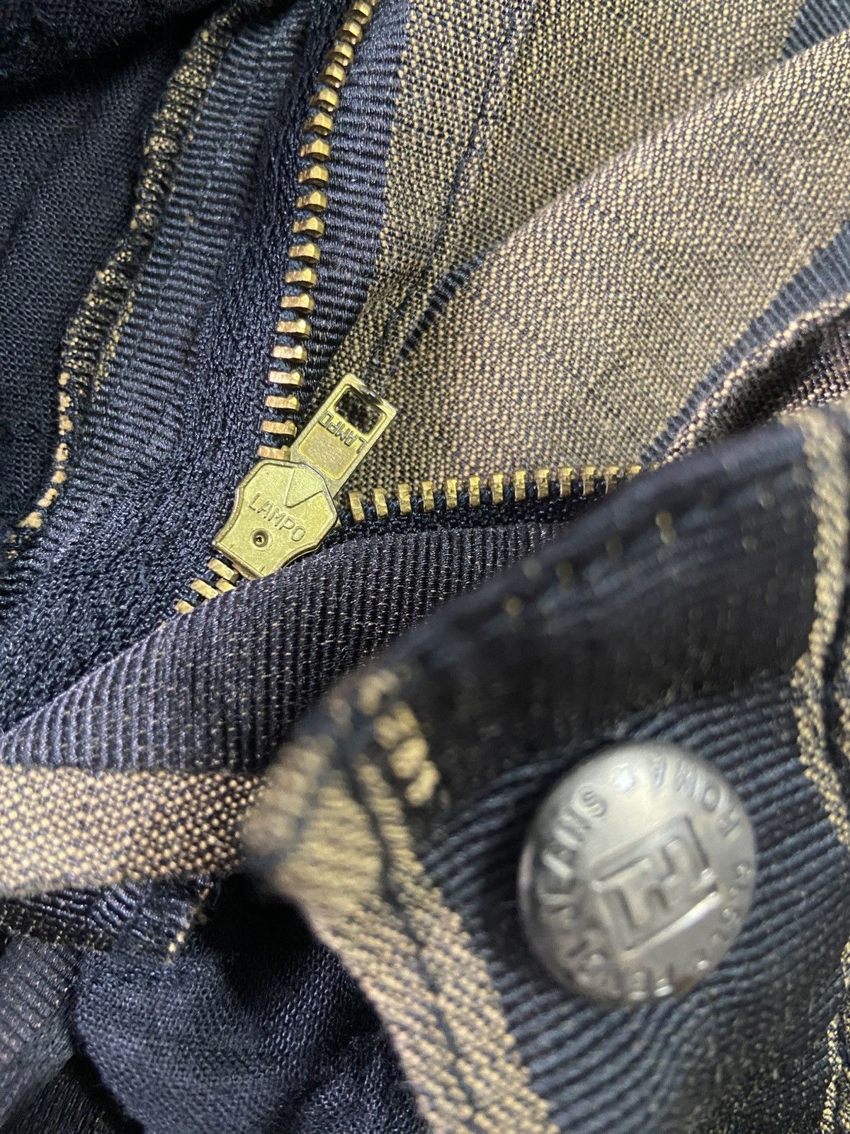 Fendi Vintage Fendi Jeans Zucca monogram Pants Size US 28 / EU 44 - 11 Thumbnail