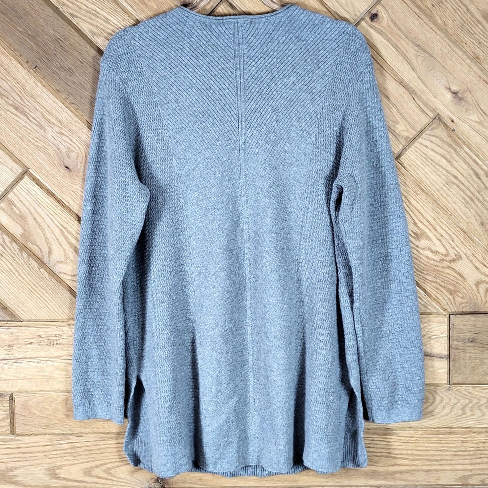 J. Jill J. Jill Sweater Women L V-Neck Textured Knit Long Sleeve Tunic Gray Size L / US 10 / IT 46 - 7 Thumbnail