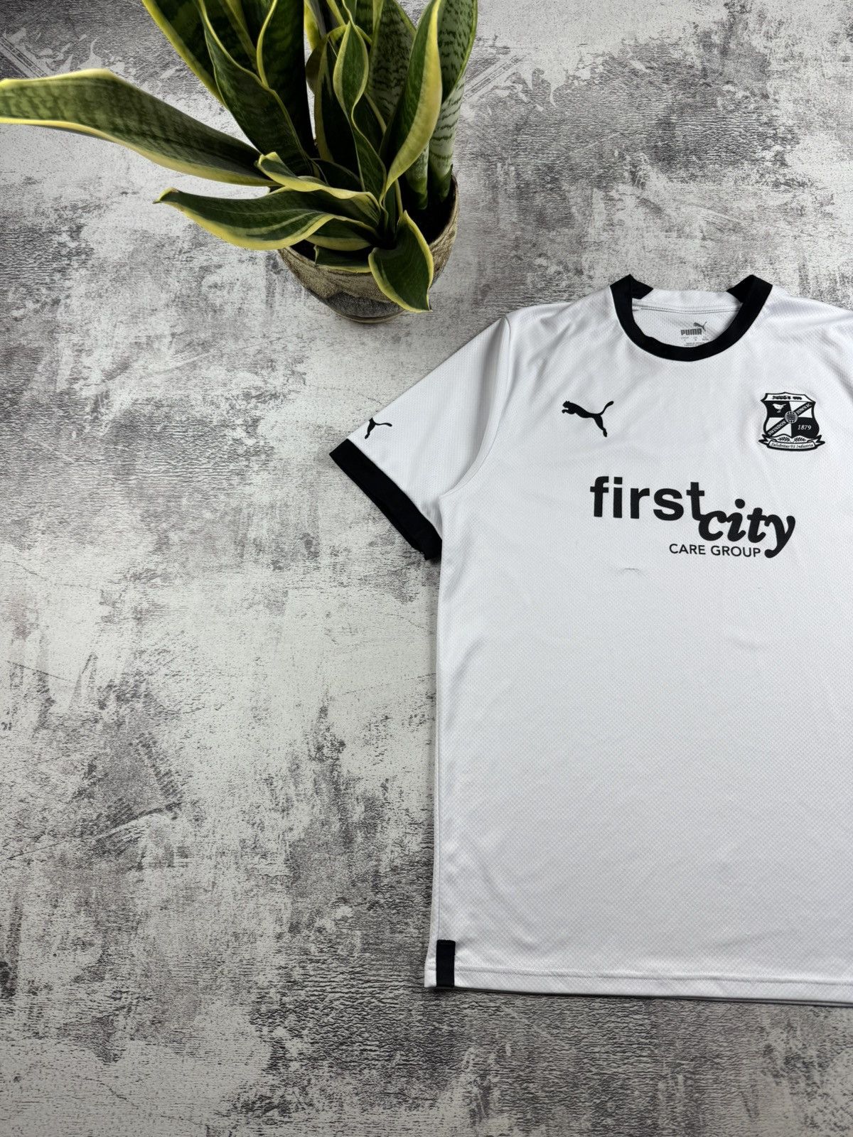 Puma Swindon Town Away 2014 2015 Puma White Soccer Football Men’s L T Shirt Jersey Size US L / EU 52-54 / 3 - 2 Thumbnail