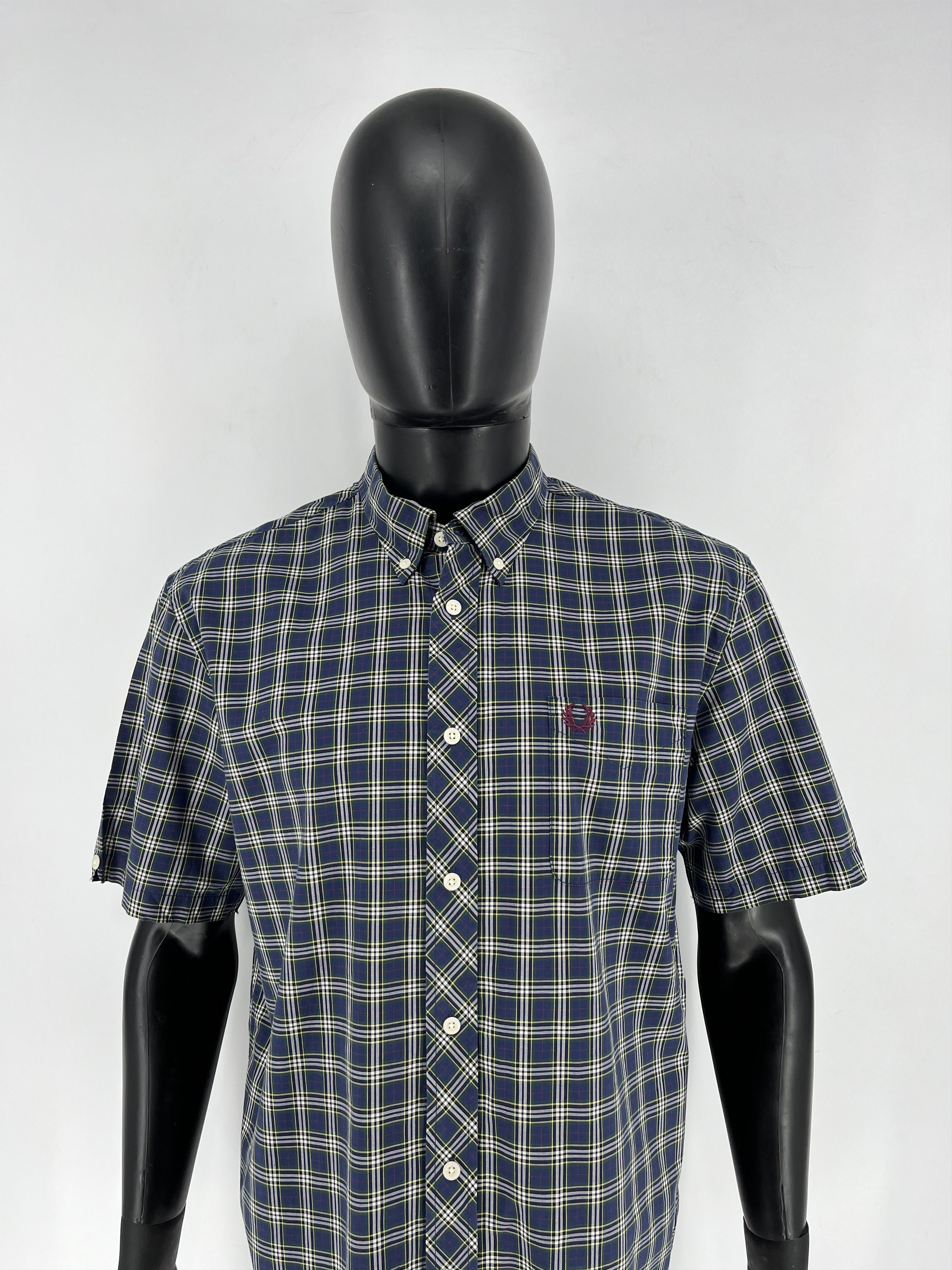 Fred Perry Vintage Men’s Fred Perry Button Up Shirt Streetwear Casual Size US L / EU 52-54 / 3 - 1 Thumbnail