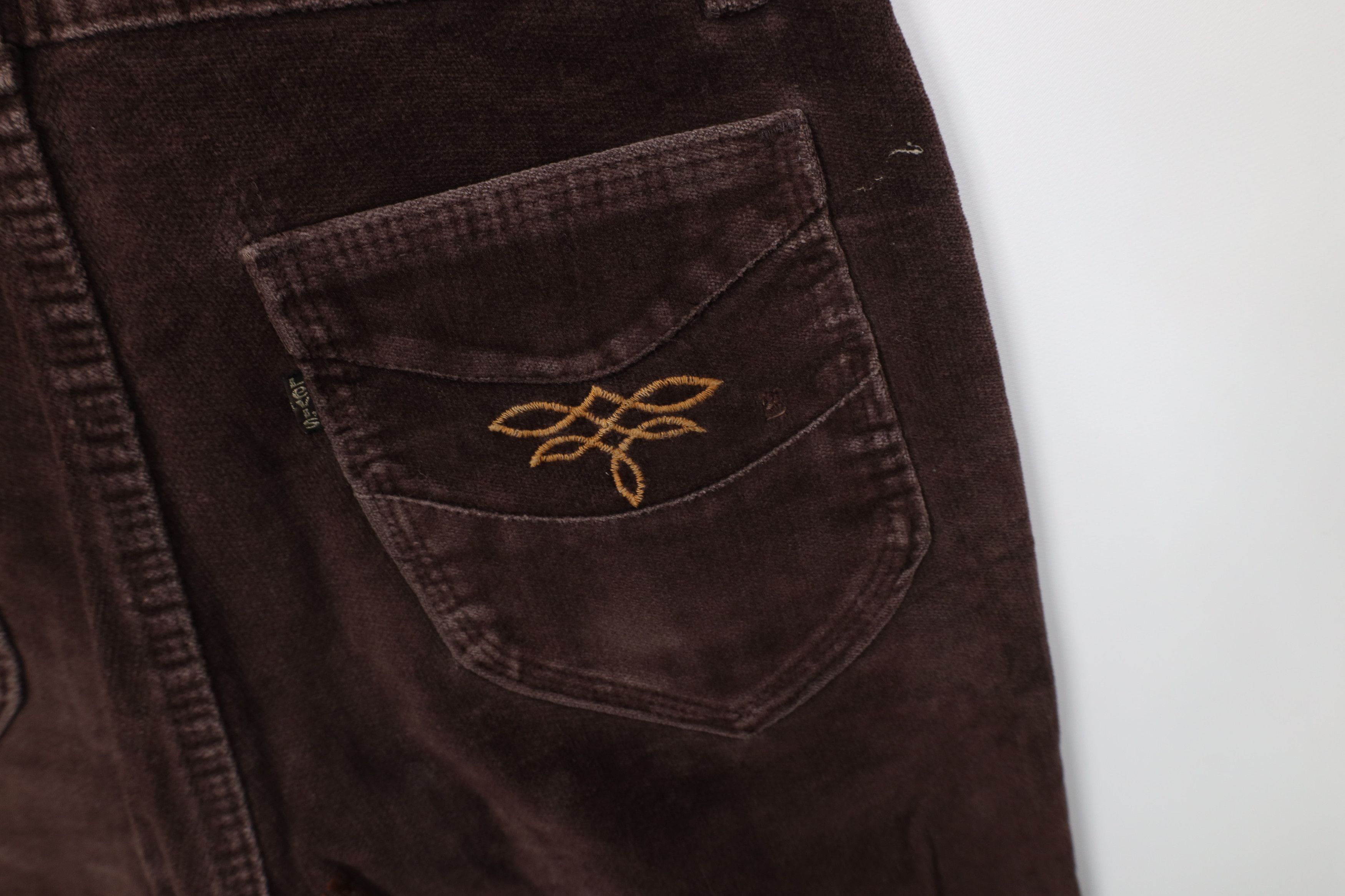 Levi's Vintage 70s Levis Velour Corduroy Wide Leg Pants Brown USA Size US 30 / EU 46 - 14 Thumbnail