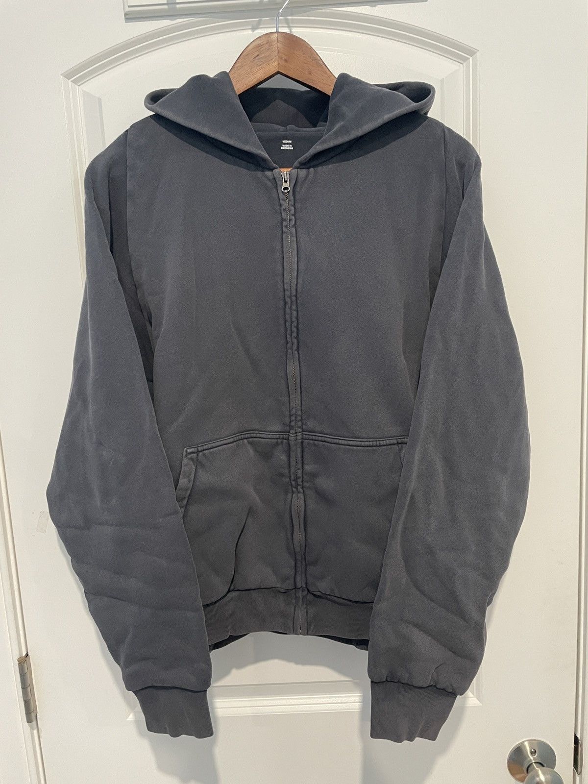 3 DAY SALE Yeezy Gap Zip Up Hoodie Poetic Black Medium