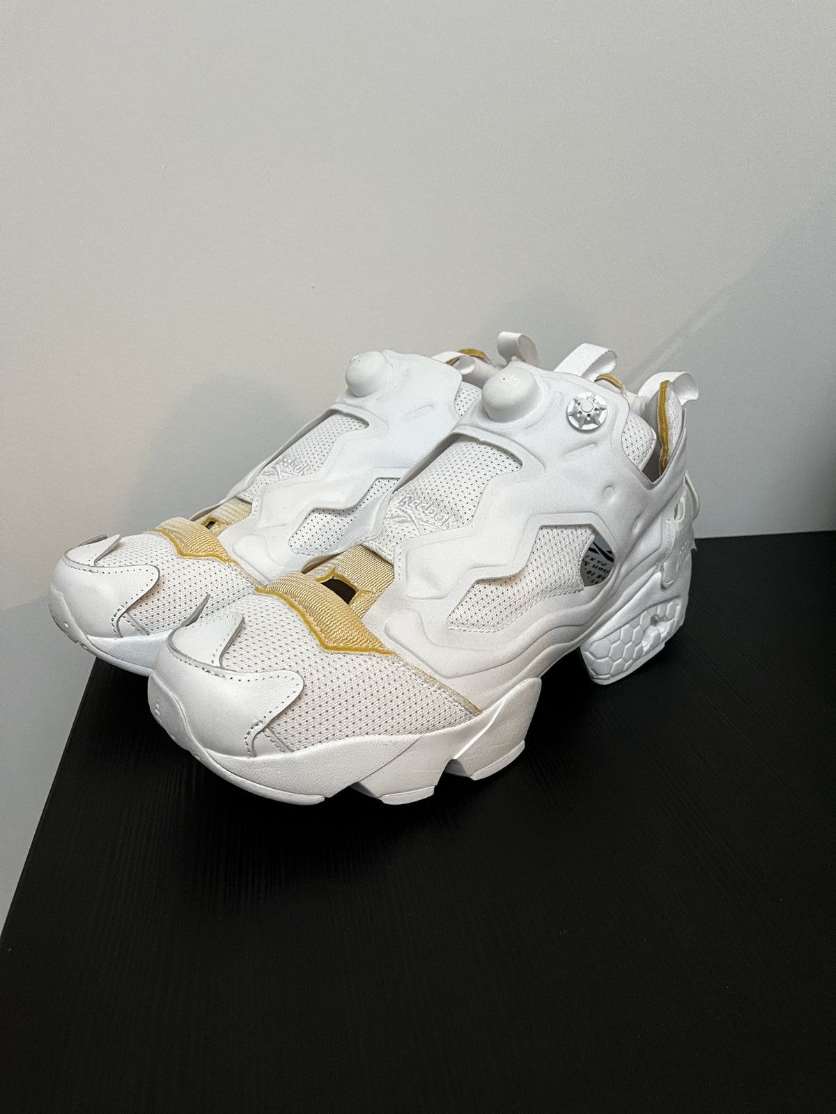 Maison Margiela × Reebok Maison Margiela x Reebok Instapump Fury Sneaker (unisex) Size US 11 / EU 44 - 2 Thumbnail