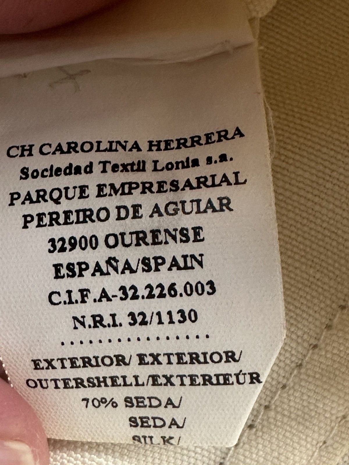 Carolina Herrera Carolina Herrera vintage linen/silk woman’s top size 8 Size M / US 6-8 / IT 42-44 - 6 Thumbnail