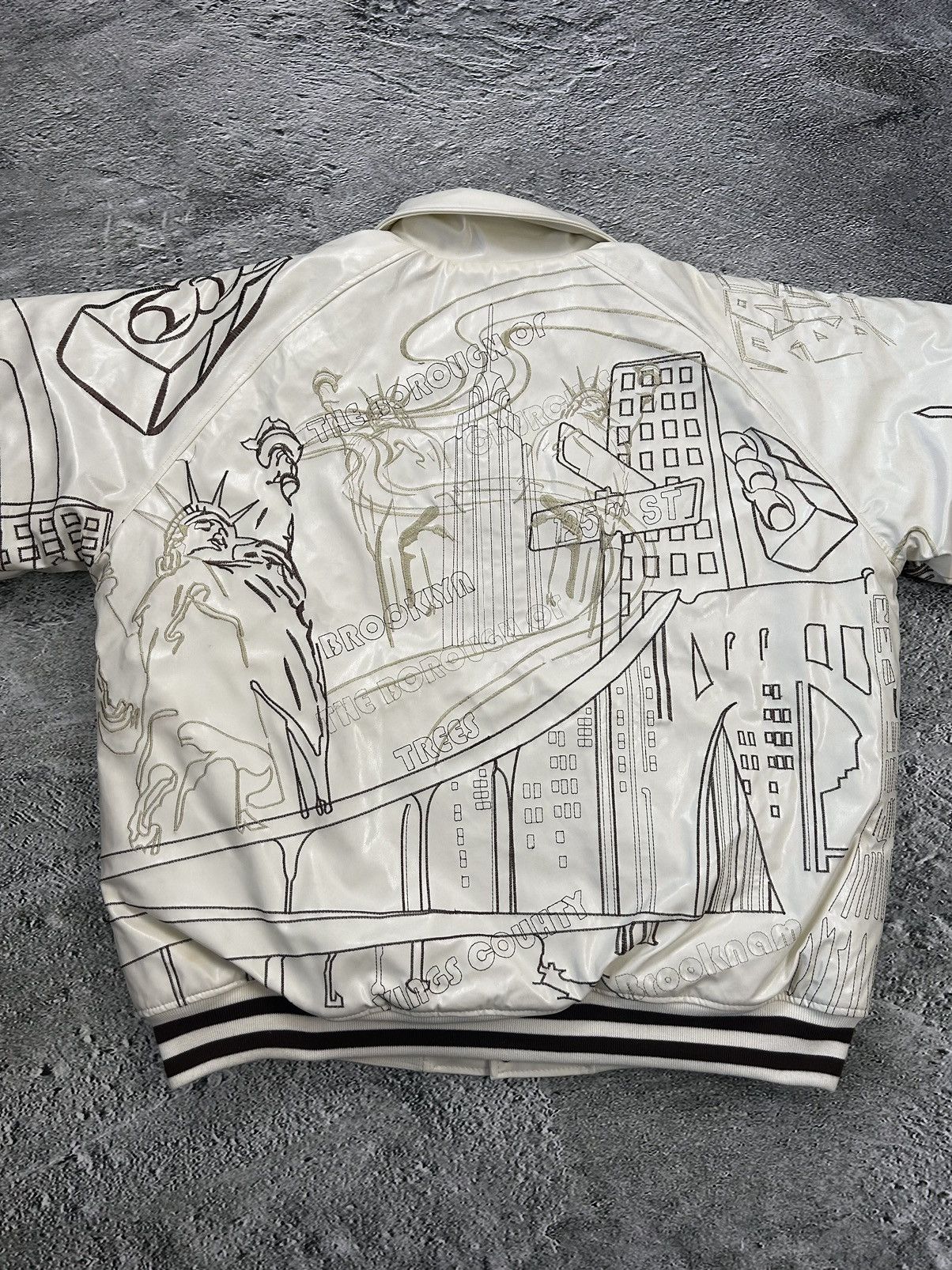 Vintage Raw Blue vintage white bomber jacket Brooklyn New York Size US XXL / EU 58 / 5 - 11 Thumbnail