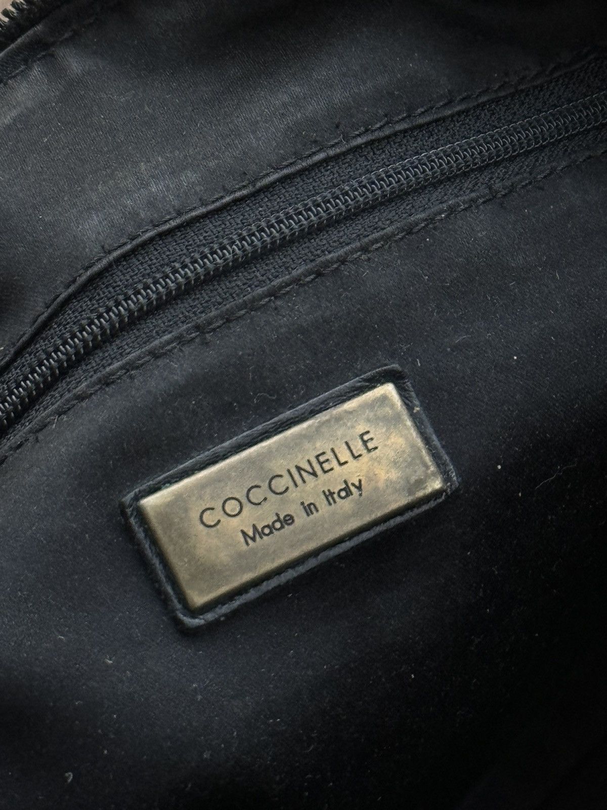 Cucciolo × Vintage Vintage Coccinelle Black Leather Small W’ Handbag Size ONE SIZE - 7 Thumbnail