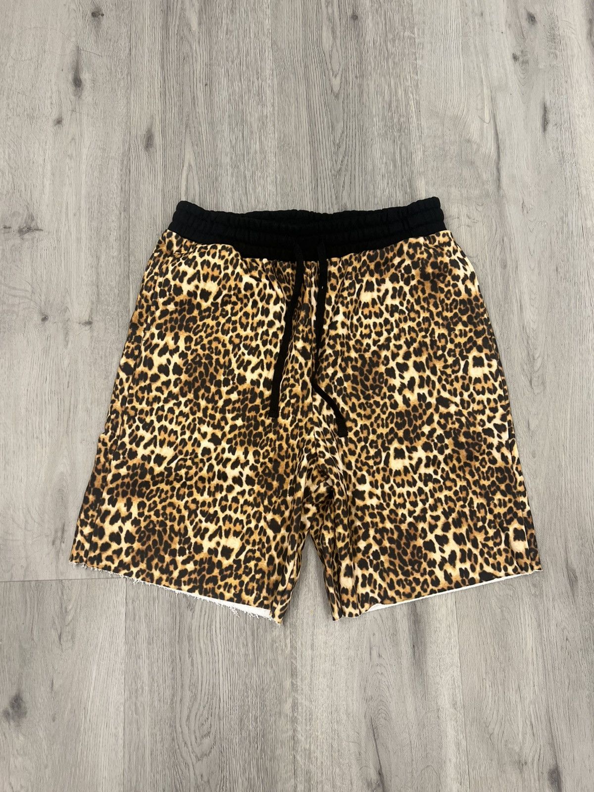 Other Nostalgic Archive “Leopard” Shorts - Size Medium - Brand New Size US 30 / EU 46 - 1 Thumbnail
