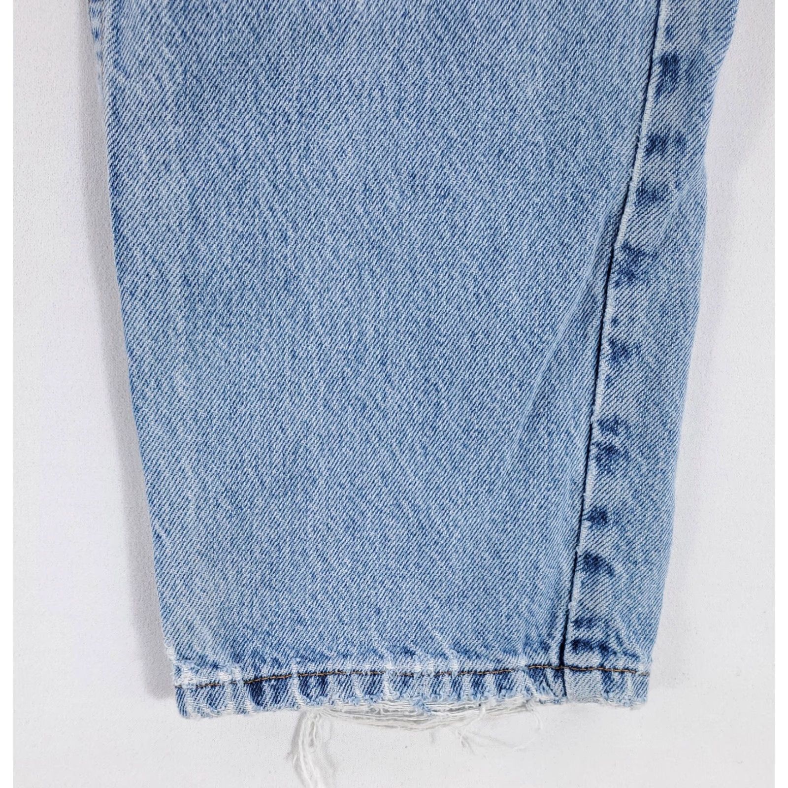 Gap VINTAGE GAP 90s Easy Fit Blue Jeans Distressed Zip Fly Mens 30 x 31 Actual 90s Denim, Loose, Regular Fit Mens Jeans Size US 30 / EU 46 - 2 Thumbnail