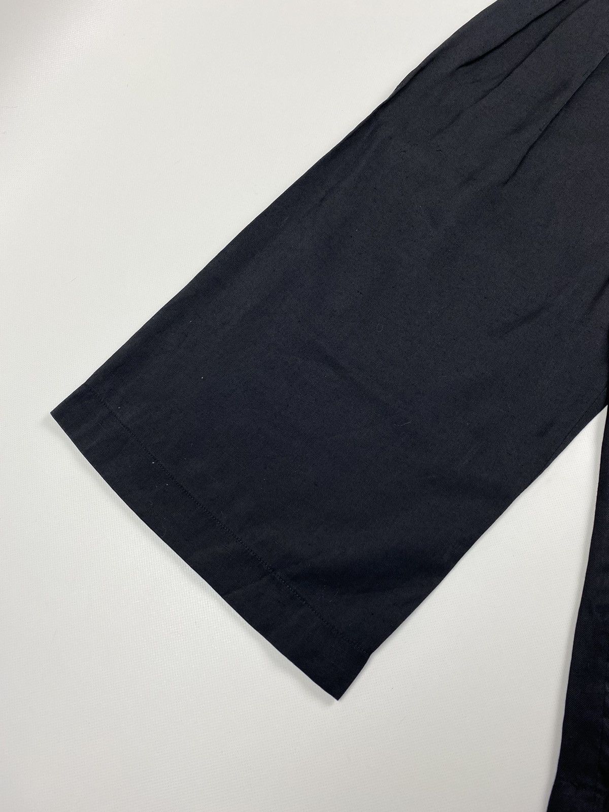 Helmut Lang Helmut Lang ladies wide leg cropped pants trousers Size 26" / US 2 / IT 38 - 6 Thumbnail