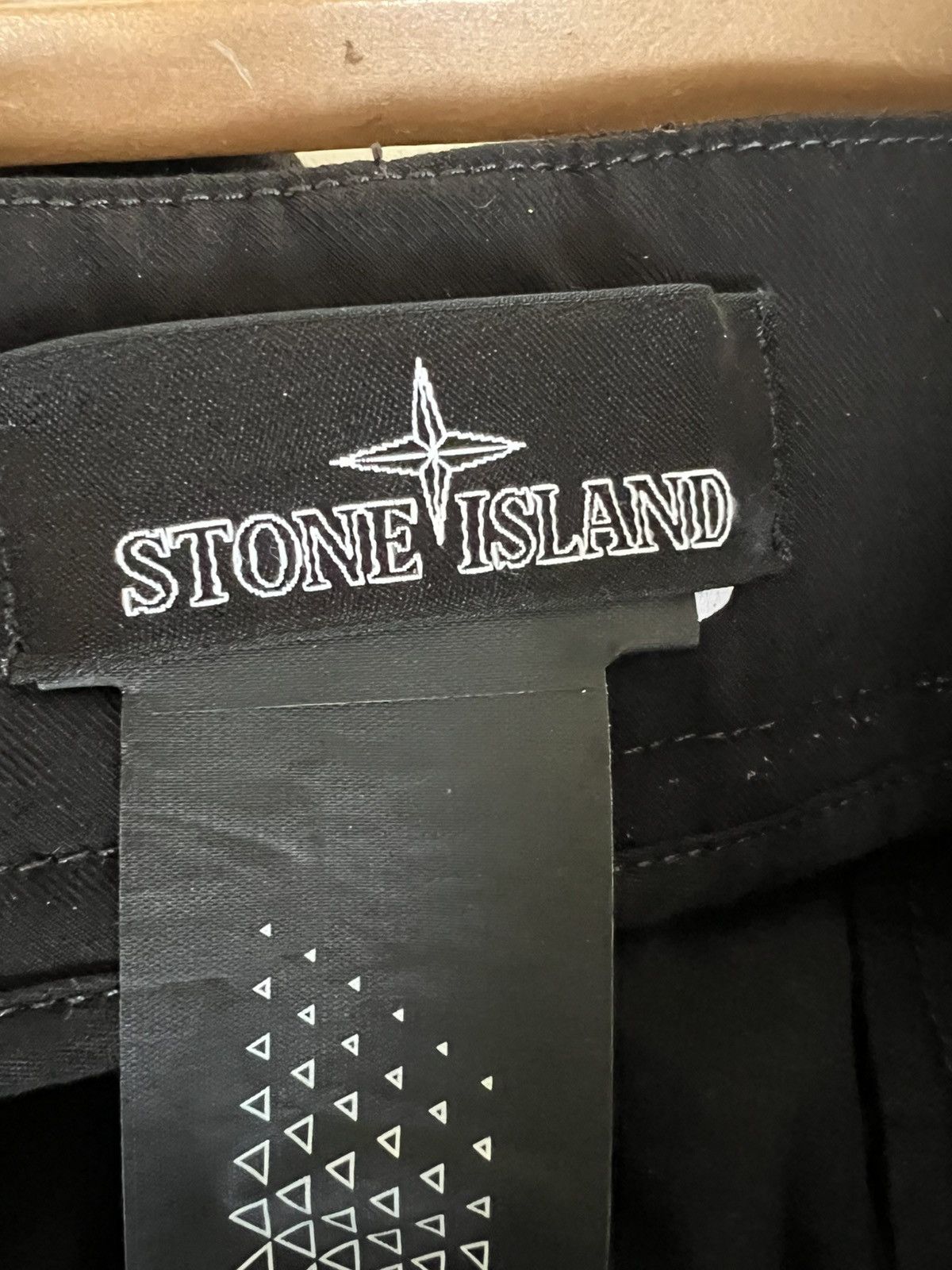 Stone Island Shadow Project STONE ISLAND SHADOW PROJECT Shadow Cargo Pants Black Sz IT54 Size US 38 / EU 54 - 2 Thumbnail