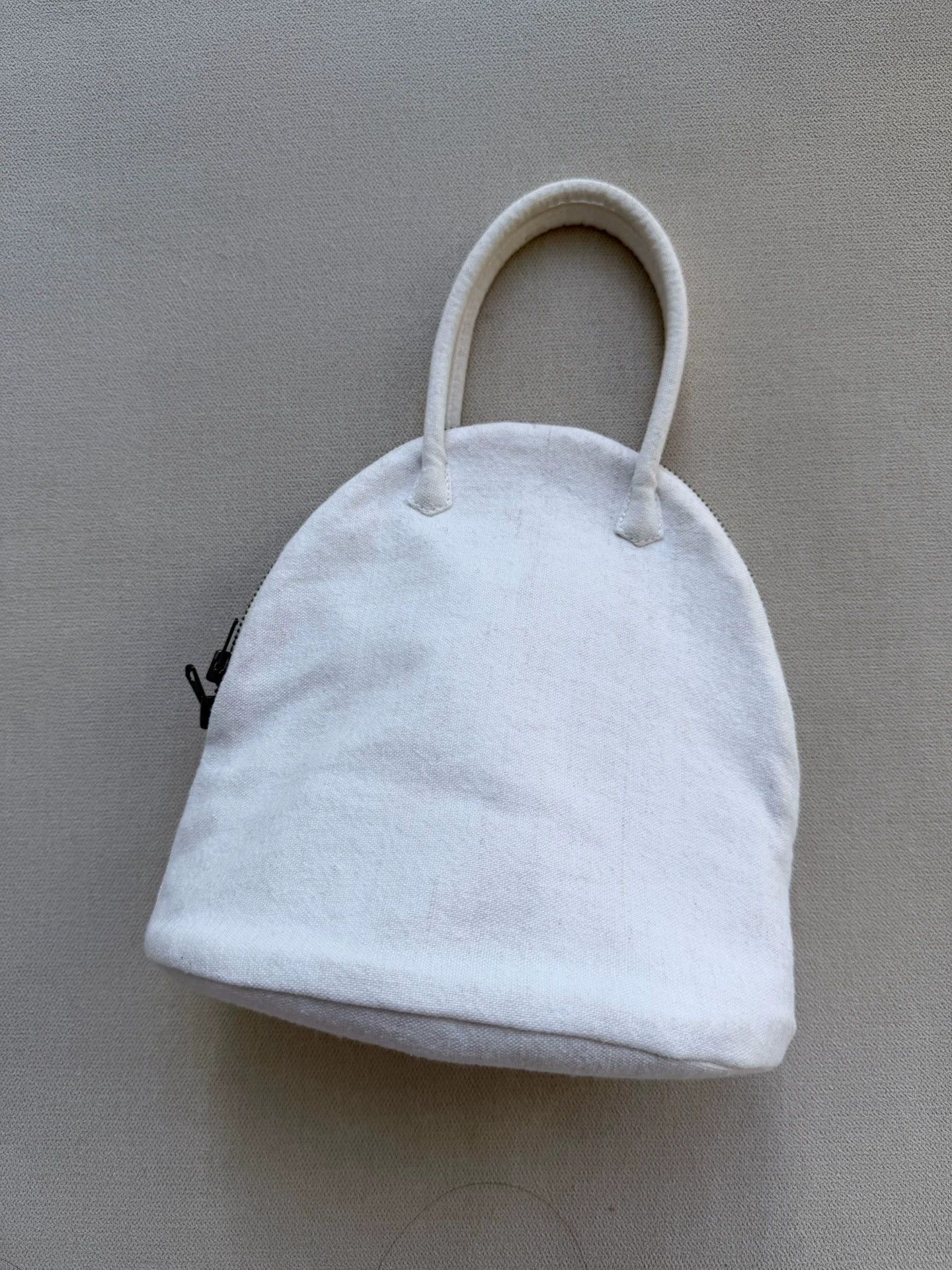 Martau Japanese French Linen White Shell Bag Used Once