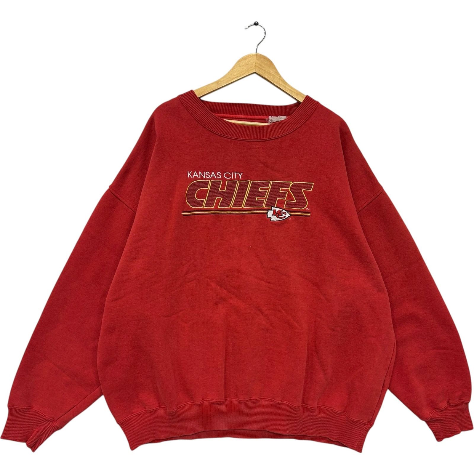 Majestic Vintage Majestic Kansas City Chiefs NFL Crewneck XXL Size US XXL / EU 58 / 5 - 1 Thumbnail