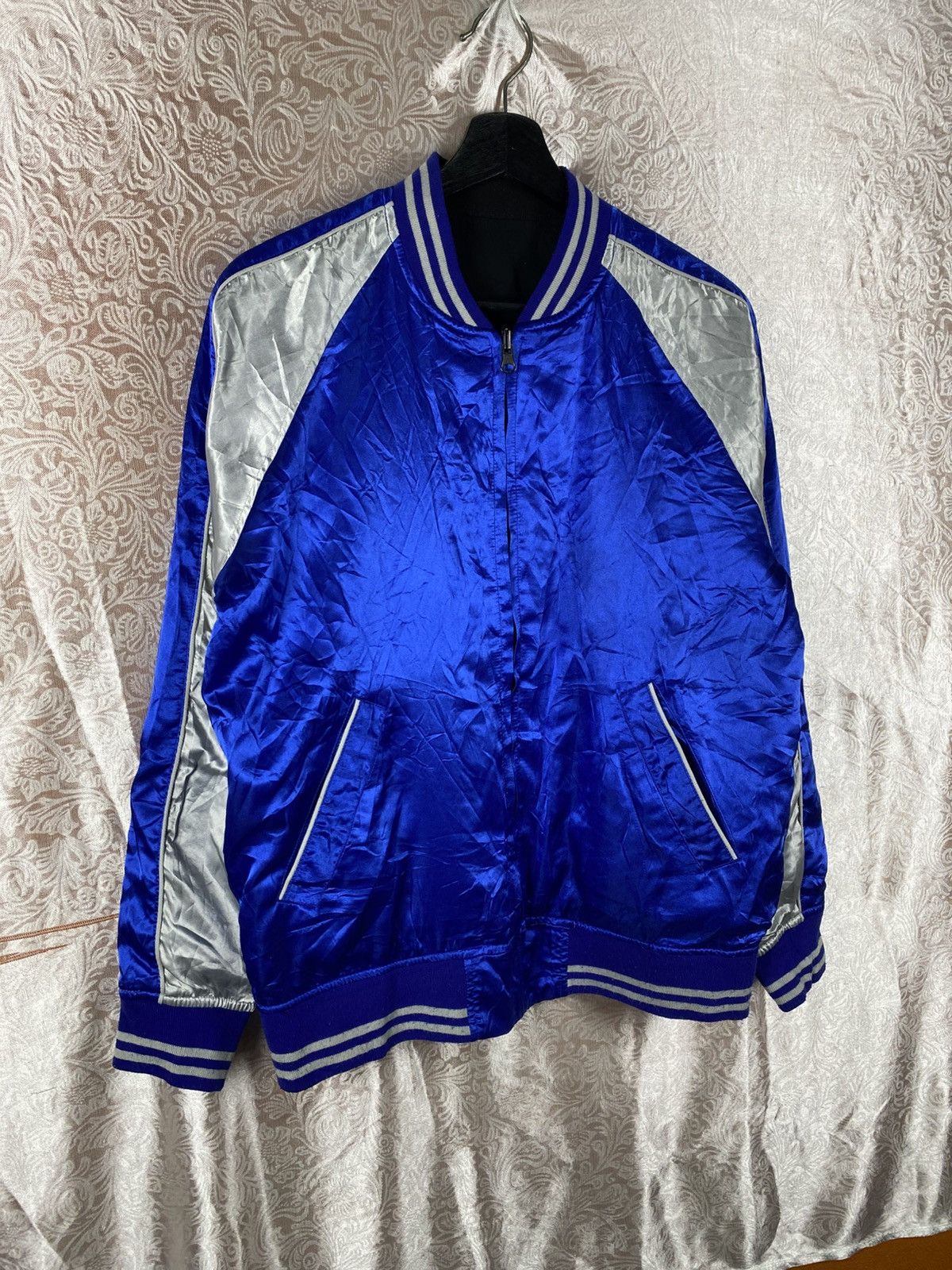 Japanese Brand GGD Edition Blue Silver Satin Sukajan Bomber Jacket Japan Size US M / EU 48-50 / 2 - 5 Thumbnail