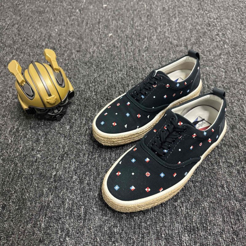 Louis Vuitton Louis Vuitton Square Print Sneakers for Men and Women - Size US 8.5 / EU 41-42 - 1 Thumbnail