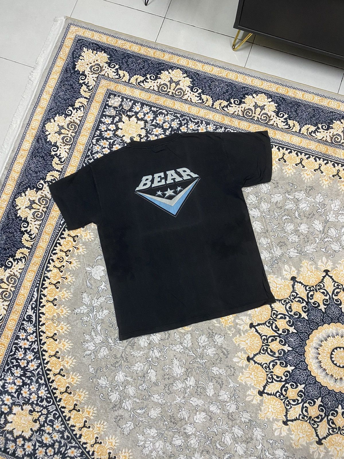 Vintage VINTAGE SURFING BEAR 90s RARE TEE Size US XL / EU 56 / 4 - 1 Thumbnail