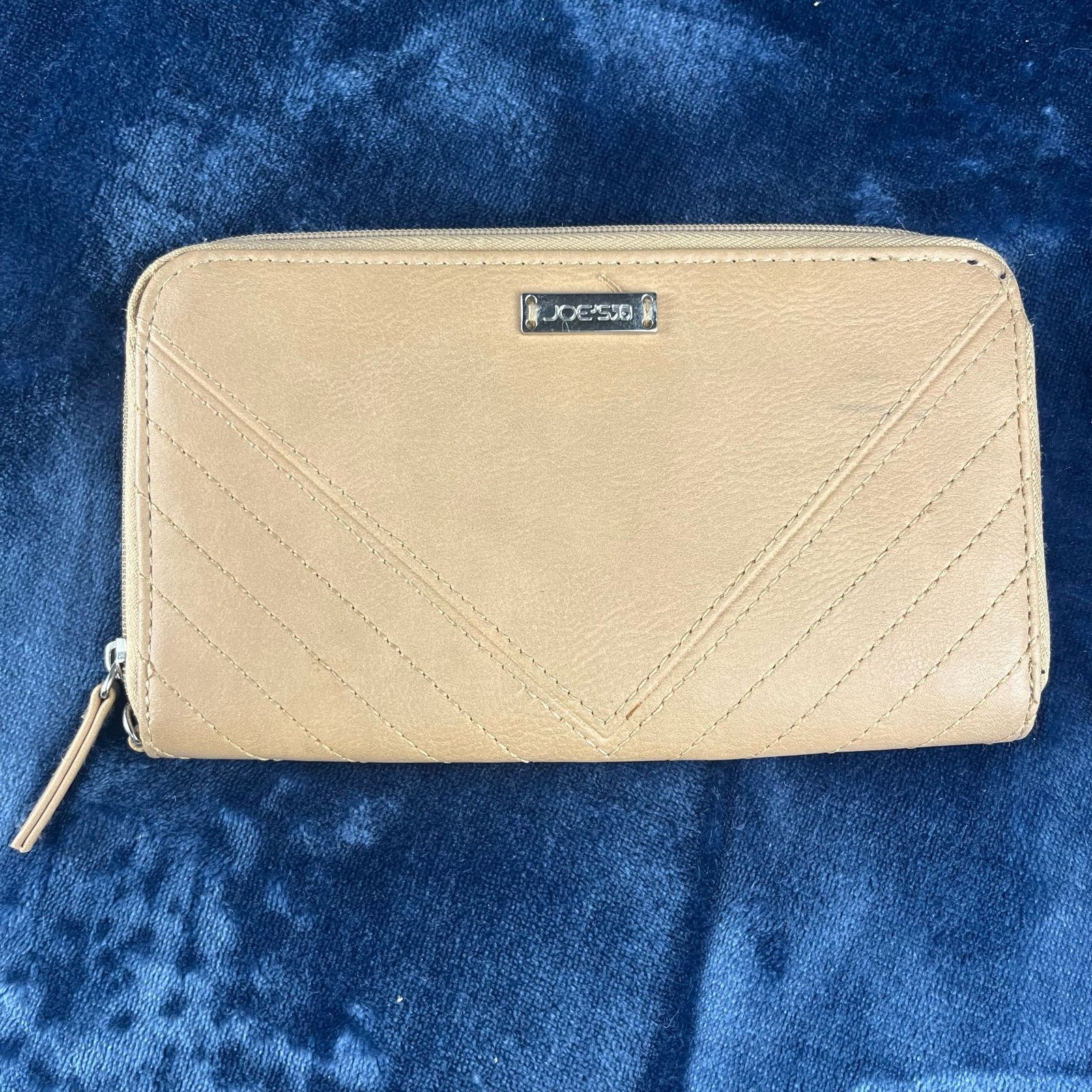 Joe's Joe's Jeans Clutch Wallet Change Purse 12 Cards 8" by 4.5" Size ONE SIZE - 1 Thumbnail
