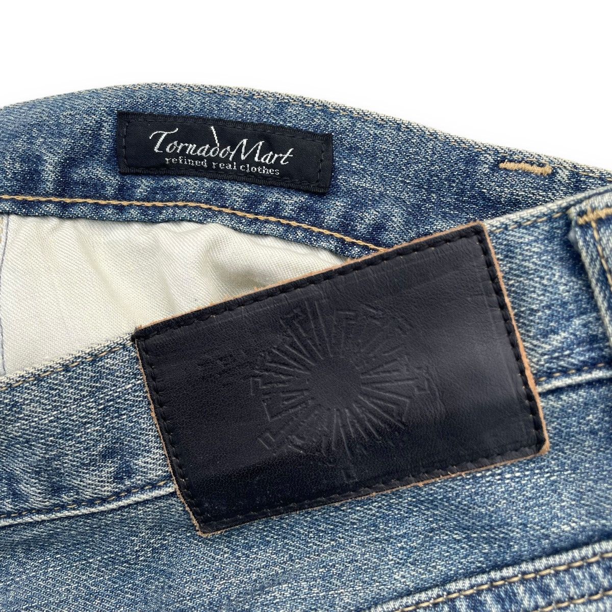 Tornado Mart 🇯🇵 VINTAGE TORNADO MART JAPAN WASHED FLARE DENIM PANTS Size US 34 / EU 50 - 9 Thumbnail