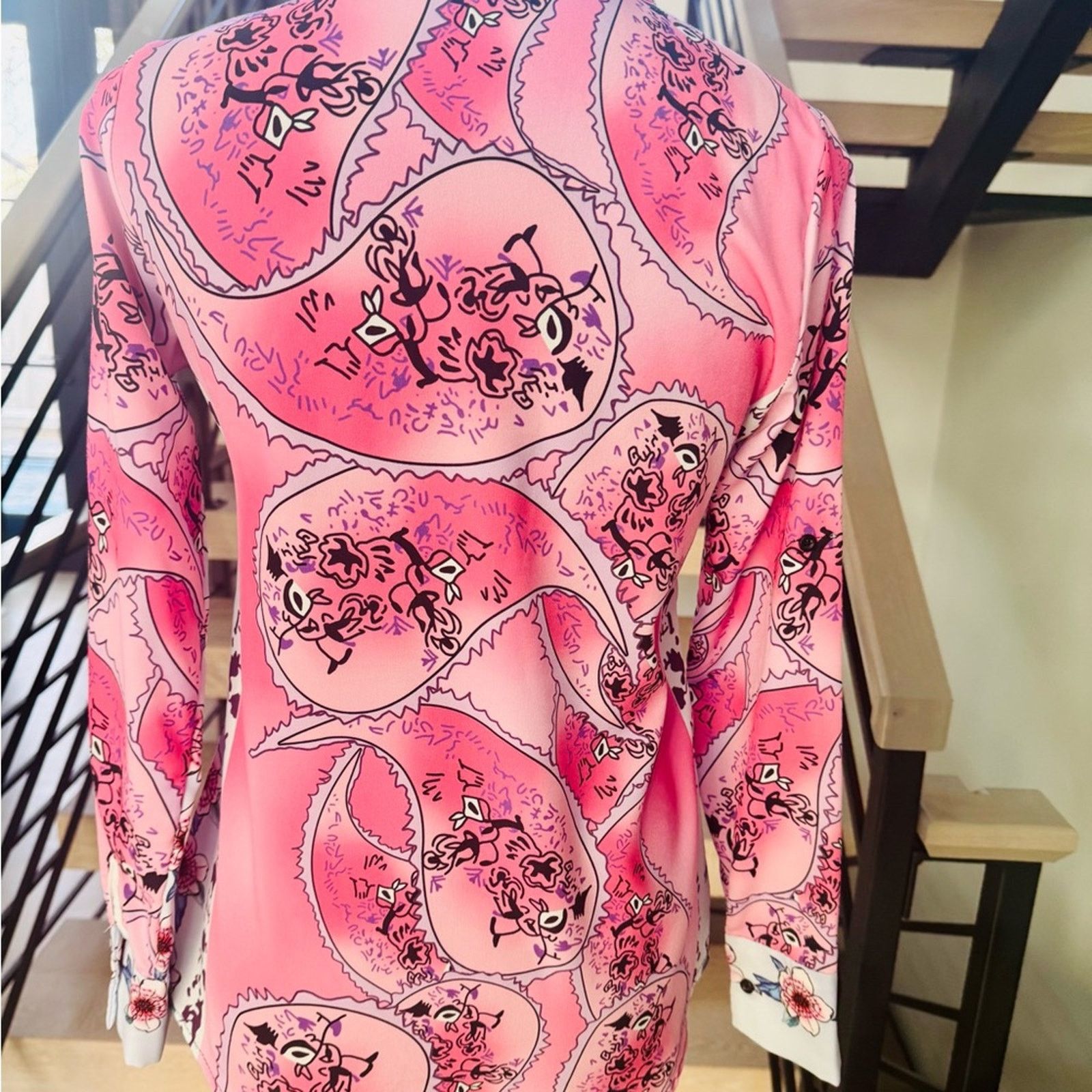 Other New Chic Pink and Black Patterned Button Down Shirt size XS Size XS / US 0-2 / IT 36-38 - 6 Thumbnail