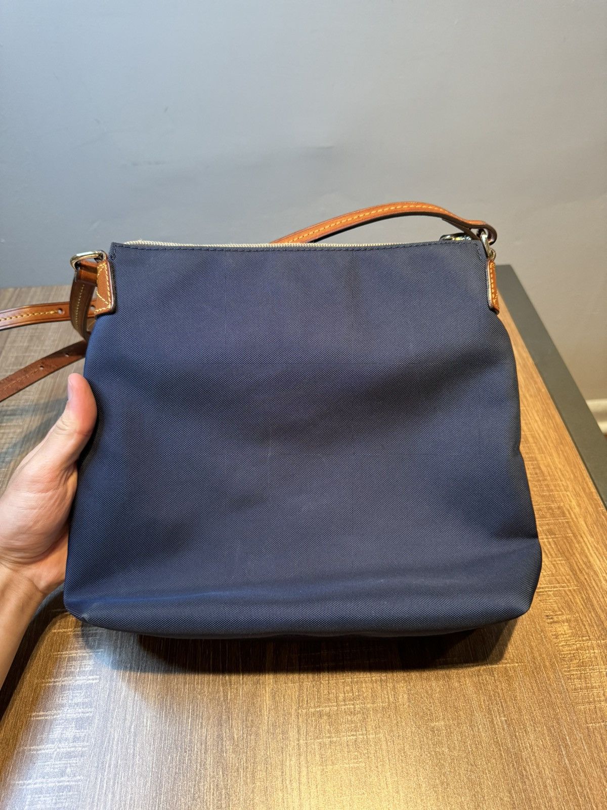 Dooney & Bourke Authenticated Dooney & Bourke Blue Nylon Leather Crossbody Size ONE SIZE - 5 Thumbnail