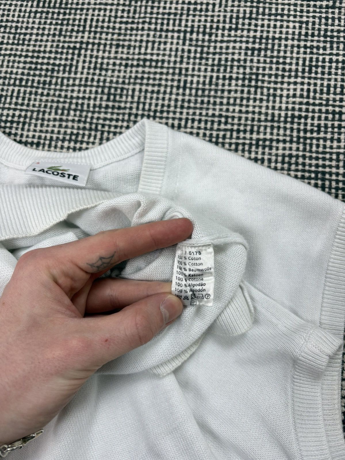 Lacoste 90s vintage Lacoste old money vest cotton light sweater Size US M / EU 48-50 / 2 - 3 Thumbnail