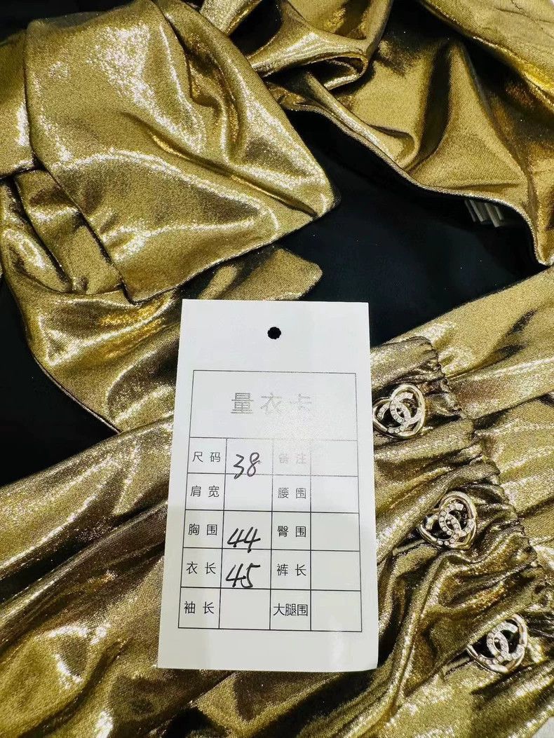 Chanel Chanel 24C gold shiny elastic v-neck bow road Yao vest Size XS / US 0-2 / IT 36-38 - 5 Thumbnail