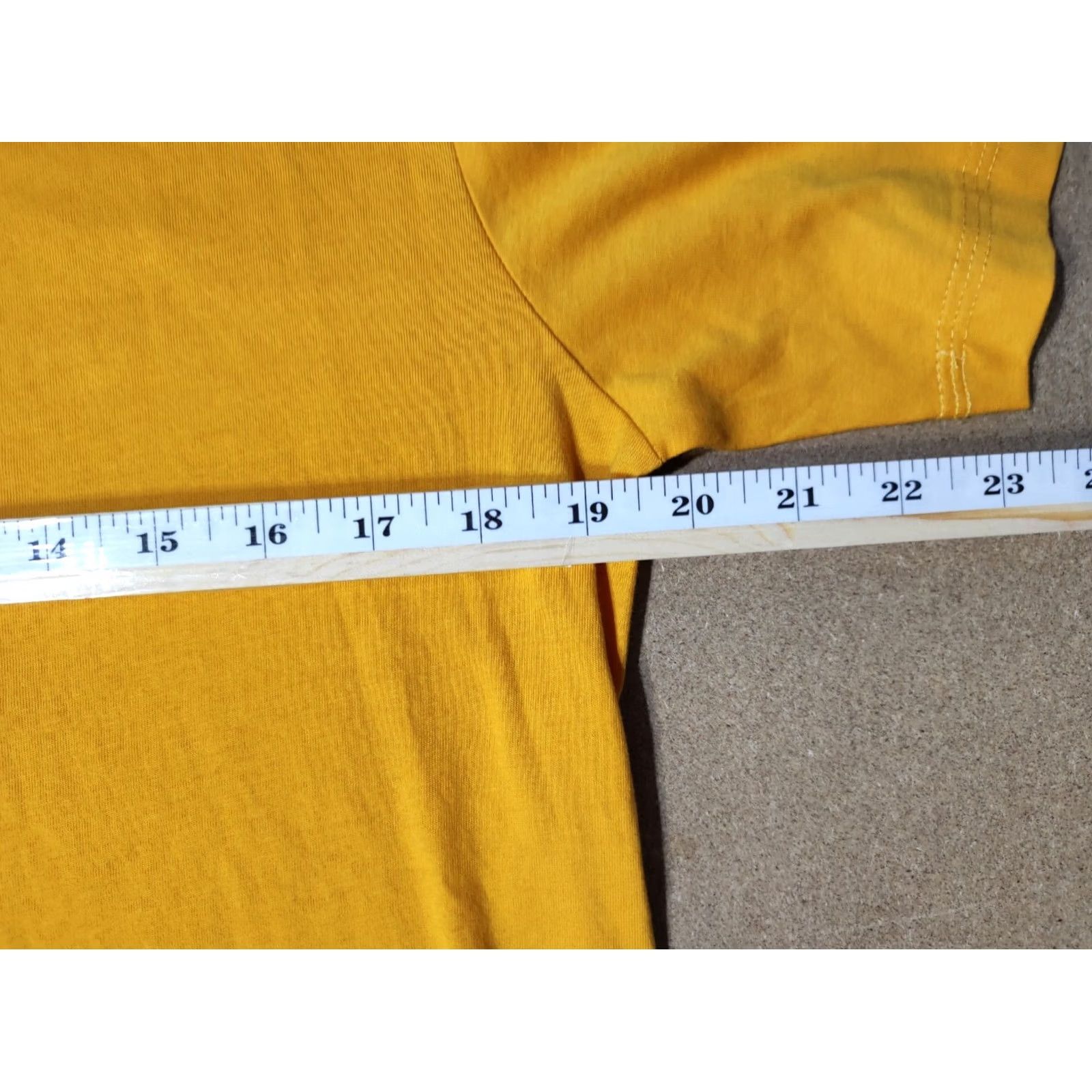 Vintage Baretta Mens T-Shirt Size S Yellow Short Sleeve Small Cotton Round Neck Plain Shirt Sports Mens Size US S / EU 44-46 / 1 - 4 Thumbnail