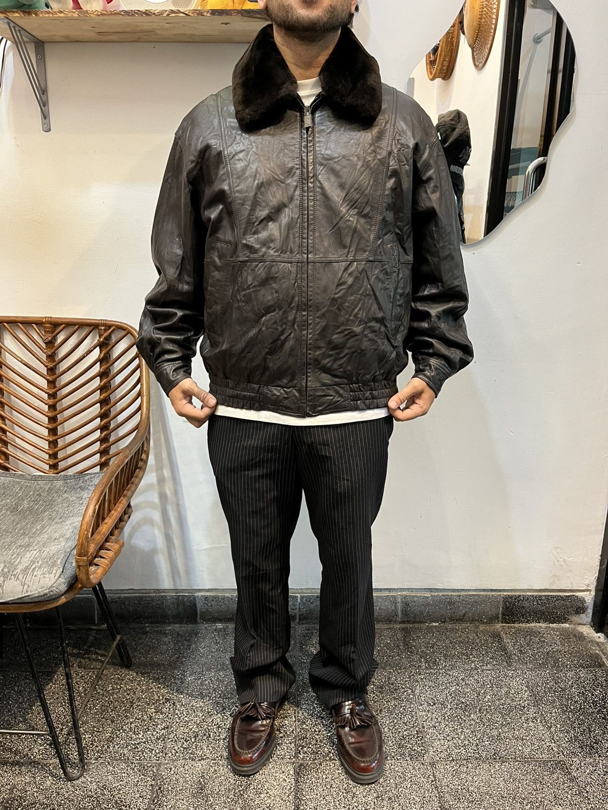 Yves Saint Laurent VINTAGE YSL YVES SAINT LAURENT STRETCH LEATHER JACKET BLACK! Size US L / EU 52-54 / 3 - 4 Thumbnail