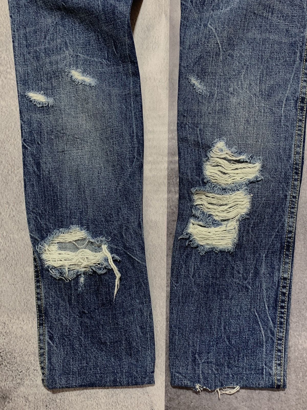 Levi's × Vintage Vintage Y2K Levi’s denim jeans distressed style size 27 Size 27" / US 4 / IT 40 - 7 Thumbnail