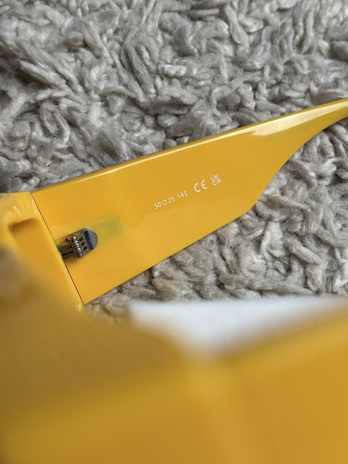 Jacquemus Jacquemus Les Lunettes Tupi Yellow Unisex Sunglasses Size ONE SIZE - 8 Thumbnail