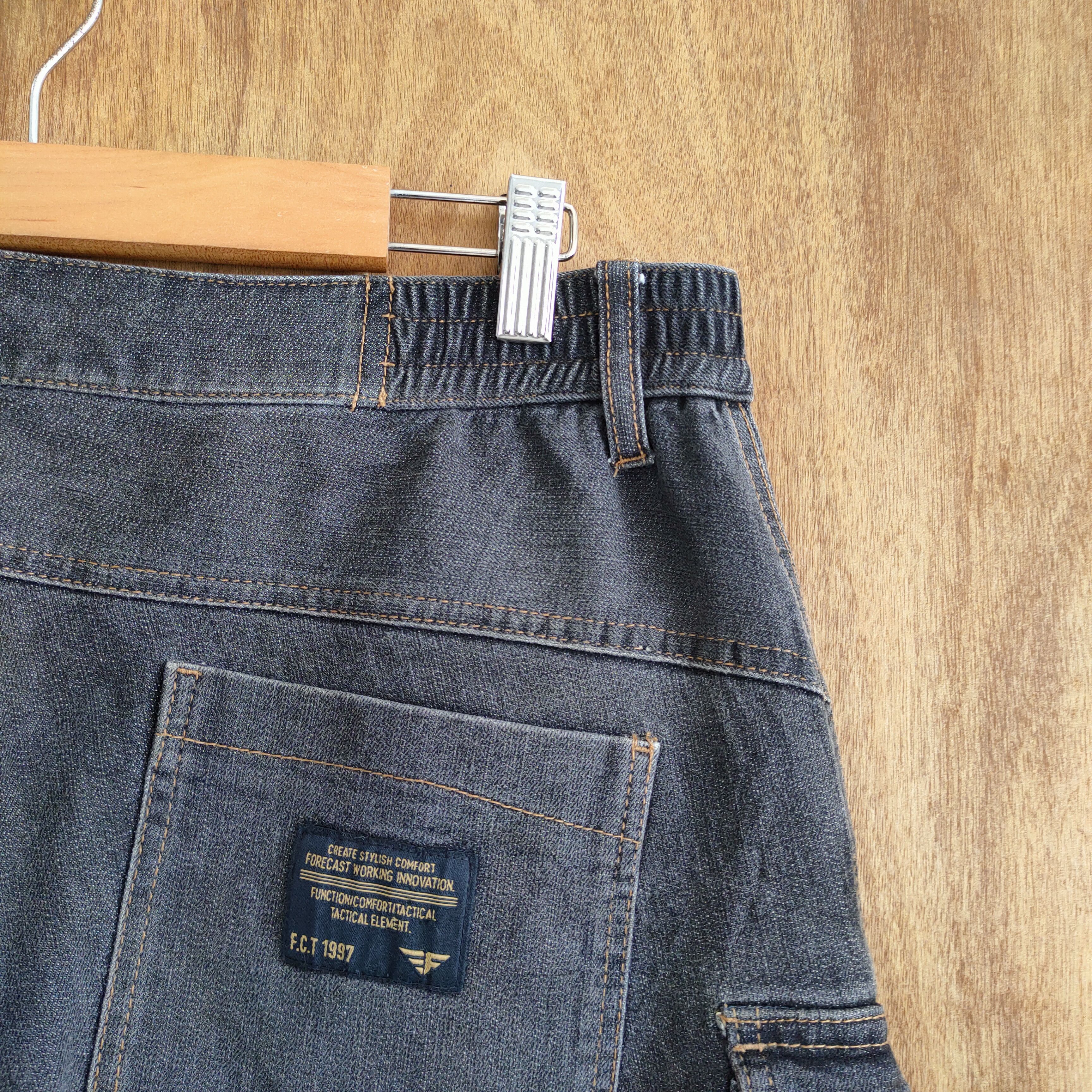 Japanese Brand × Vintage VINTAGE TLC BLACK CARGO PANTS Size US 34 / EU 50 - 10 Thumbnail