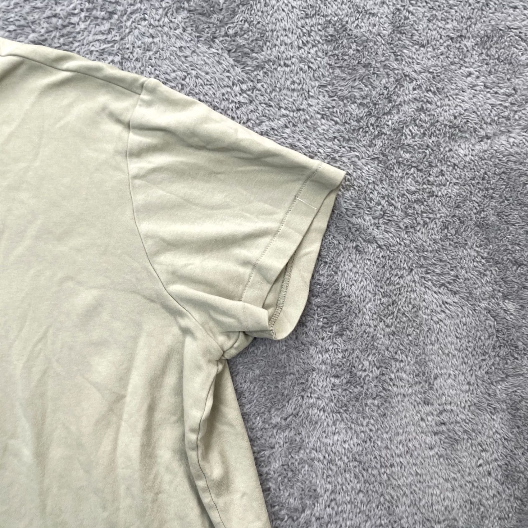 Uniqlo Uniqlo Shirt Womens XL Beige Crew Neck Regular Fit Casual Minimalist Shirt Size XL / US 12-14 / IT 48-50 - 4 Thumbnail