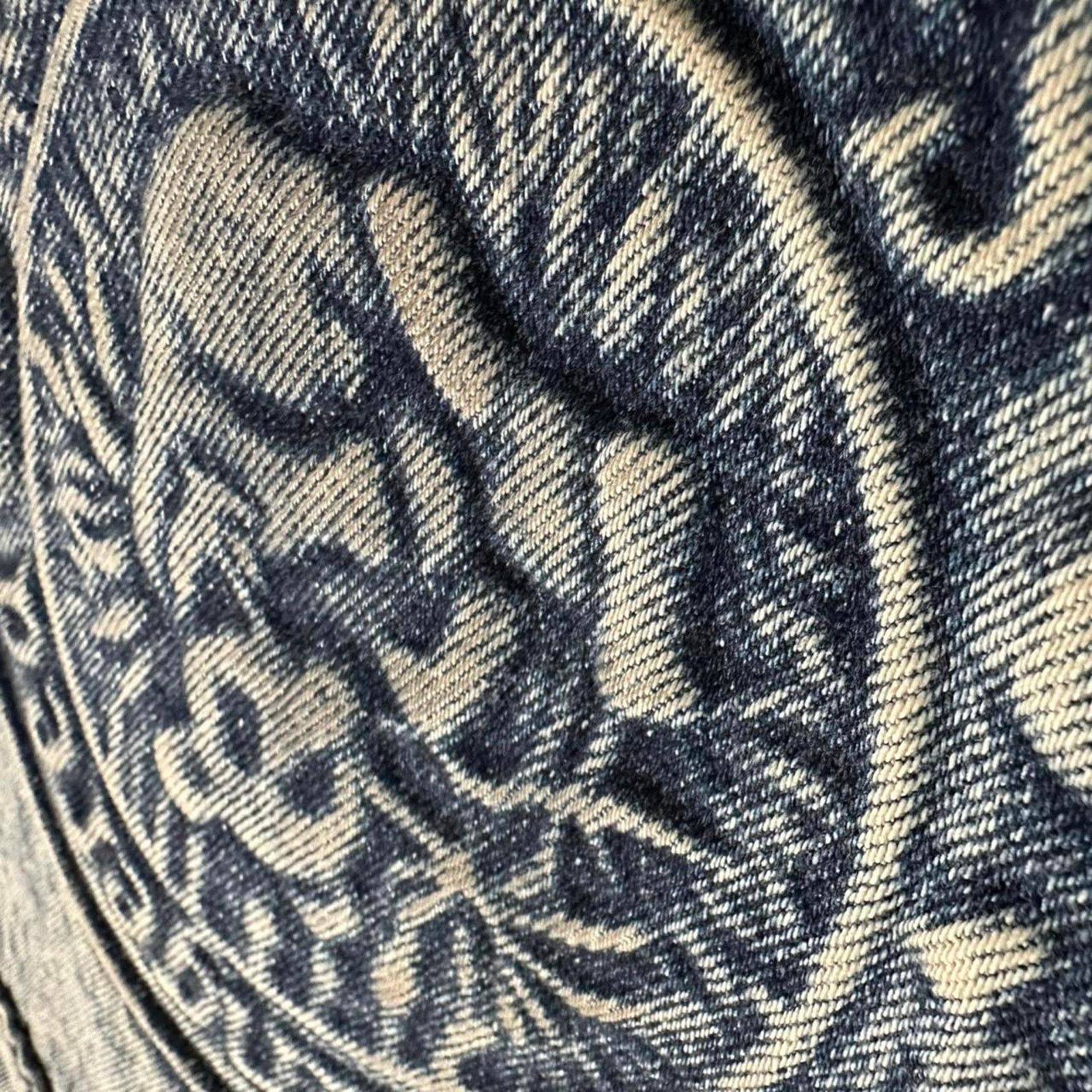 Vintage Acid Wash Denim Jacket Endangered Species Panda Embossed L Size US L / EU 52-54 / 3 - 7 Thumbnail