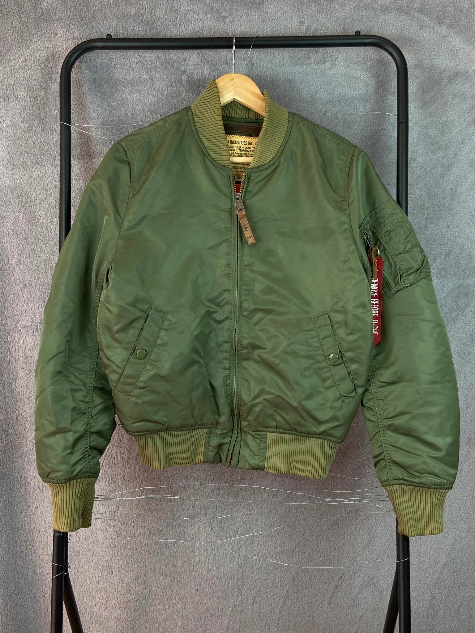Alpha Industries Jacket Alpha Industries khaki vintage high end Size US S / EU 44-46 / 1 - 1 Thumbnail