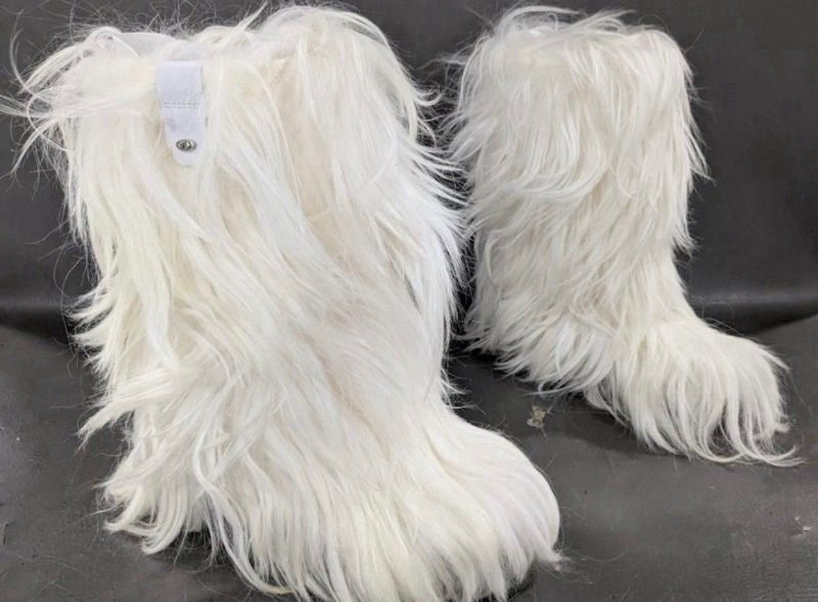 VINTAGE TECNICA YAGHI Yeti White Goat Fur Snow Boots