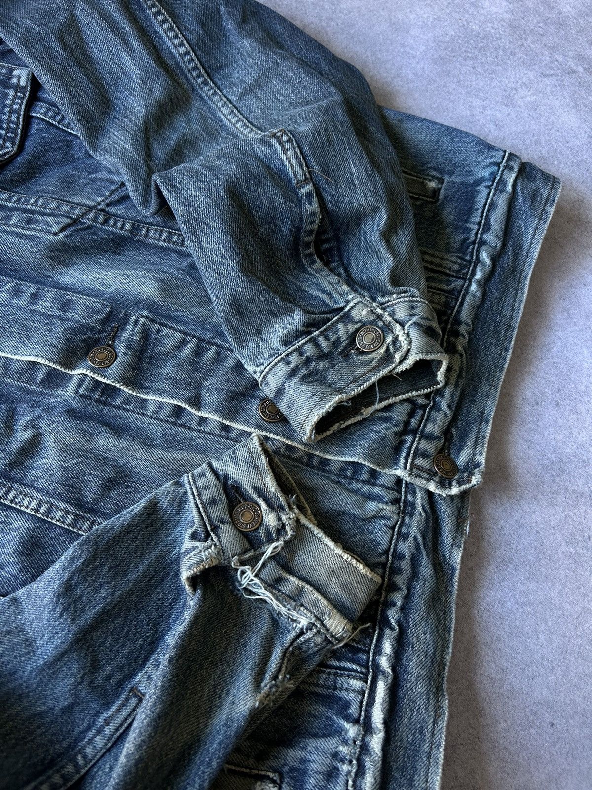Levi's Vintage Clothing × Vintage Vintage Levis denim distressed jacket mens Size US L / EU 52-54 / 3 - 5 Thumbnail