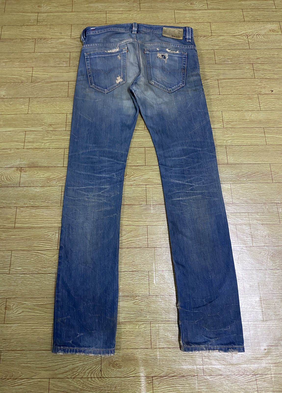 Diesel Rare Design Vintage Diesel Thavar Distressed Jeans 2000s Size US 29 - 2 Thumbnail