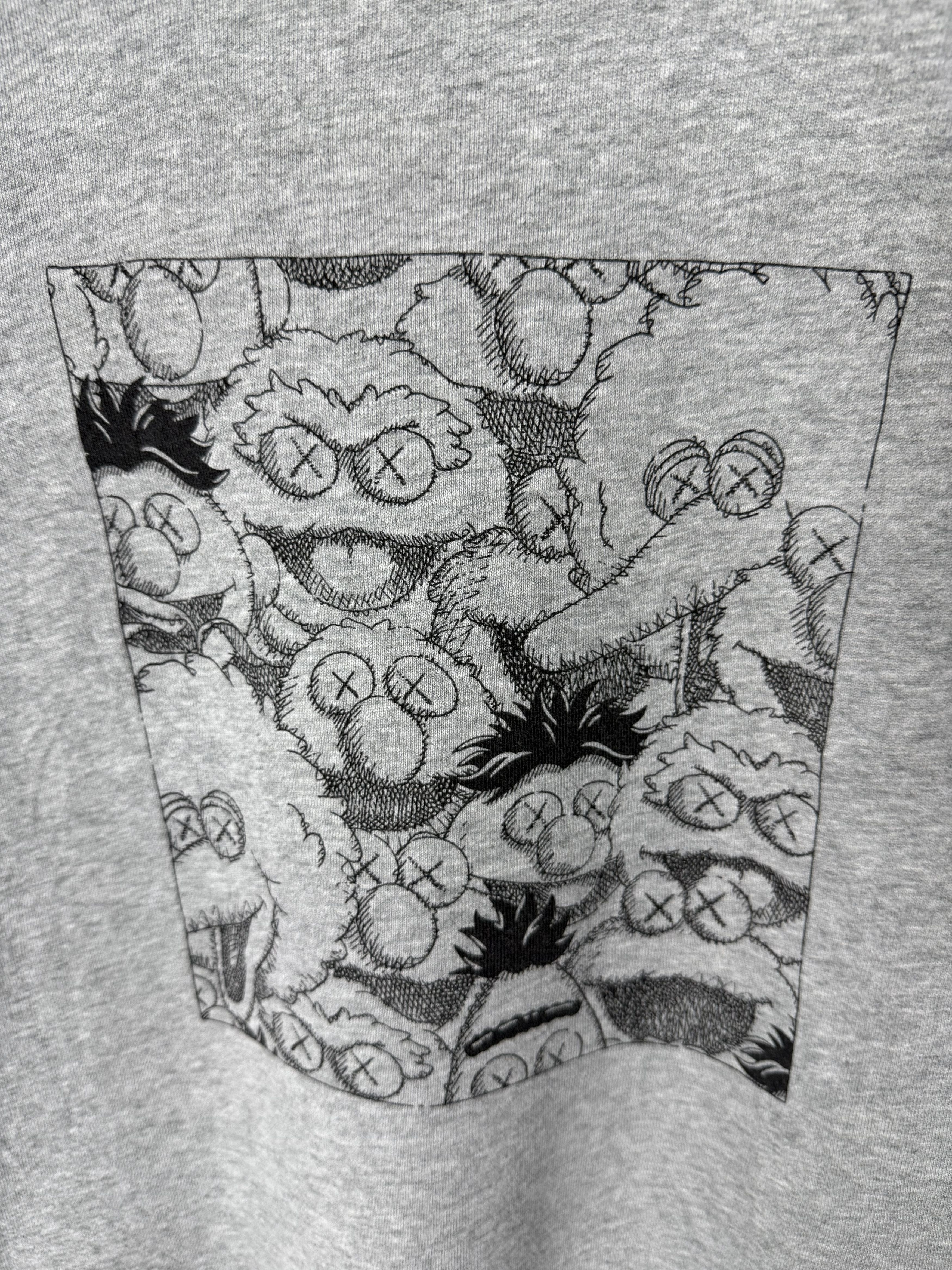Kaws × Uniqlo Uniqlo x Kaws Sesame Street Sweatshirt Crewneck Size US M / EU 48-50 / 2 - 4 Thumbnail