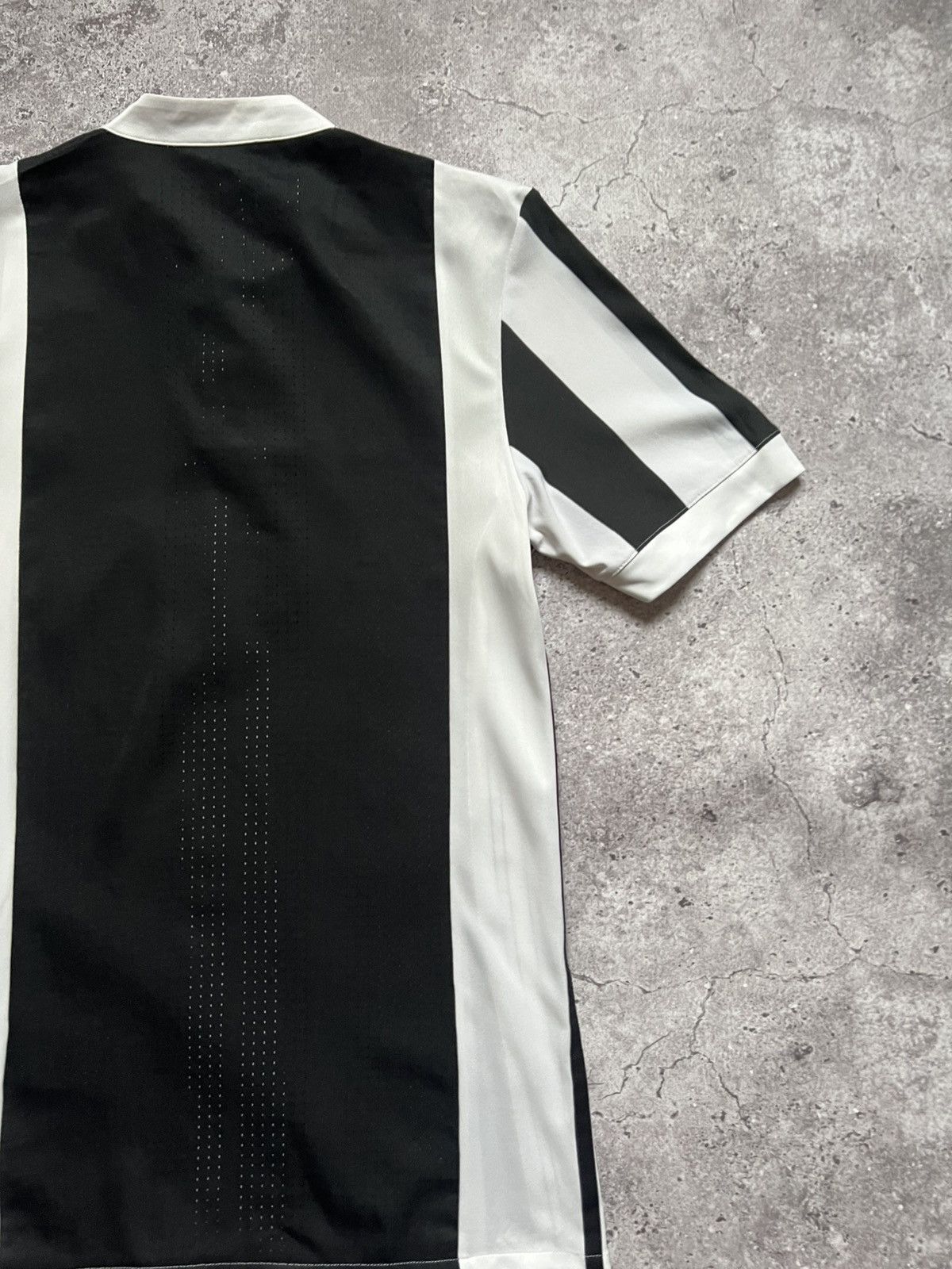 Adidas Adidas Juventus 2017/18 Home Football Shirt Jersey Adizero Size US S / EU 44-46 / 1 - 13 Thumbnail